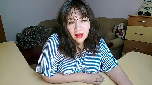 Lucretia Goldi  online show from February 2026 10:52:02 PM