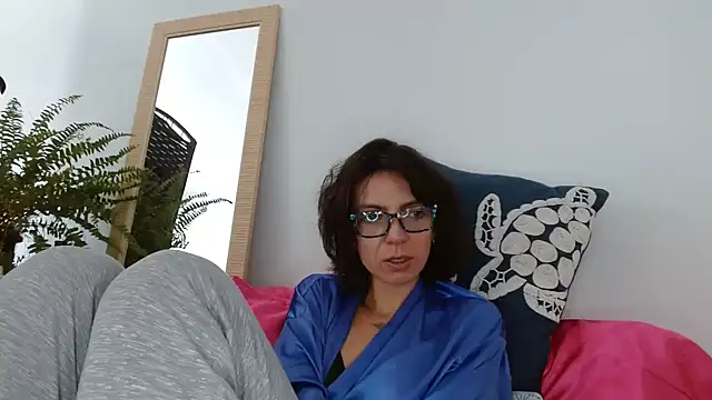 Labebe-rica online show from June 2026 03:44:01 PM