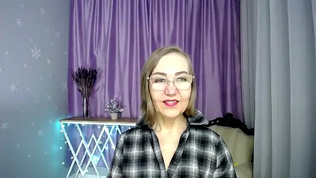 queen a n i online show from April 2026 11:03:02 AM