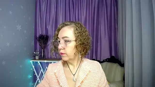 queen a n i online show from June 2026 06:07:02 AM