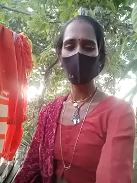 Snapshot of Mohni_Das chatting on December 2024 10:18:01 AM Mohni Das online show from December 2024 10:18:01 AM