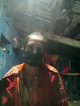 Snapshot of Mohni_Das chatting on December 2024 06:54:01 AM Mohni Das online show from December 2024 06:54:01 AM