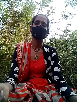 Snapshot of Mohni_Das chatting on December 2024 10:08:01 AM Mohni Das online show from December 2024 10:08:01 AM