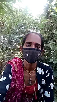 Snapshot of Mohni_Das chatting on December 2024 07:31:01 AM Mohni Das online show from December 2024 07:31:01 AM