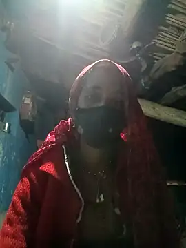 Snapshot of Mohni_Das chatting on December 2024 05:18:02 PM Mohni Das online show from December 2024 05:18:02 PM