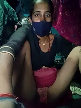 Snapshot of Mohni_Das chatting on October 2025 08:20:02 PM Mohni Das online show from October 2025 08:20:02 PM