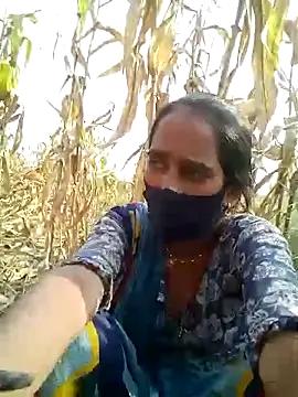 Snapshot of Mohni_Das chatting on October 2025 09:43:02 AM Mohni Das online show from October 2025 09:43:02 AM