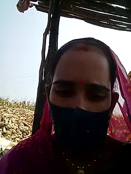 Snapshot of Mohni_Das chatting on October 2025 05:51:02 AM Mohni Das online show from October 2025 05:51:02 AM