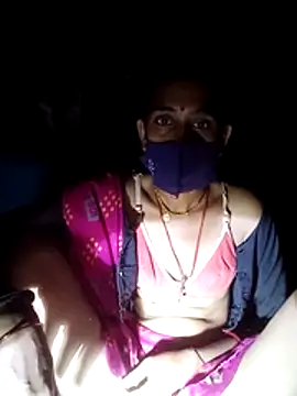 Snapshot of Mohni_Das chatting on October 2025 11:23:01 PM Mohni Das online show from October 2025 11:23:01 PM