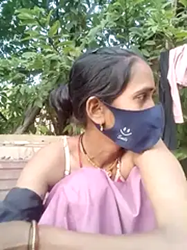 Snapshot of Mohni_Das chatting on November 2025 10:04:02 AM Mohni Das online show from November 2025 10:04:02 AM