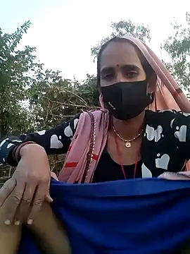 Snapshot of Mohni_Das chatting on December 2025 11:15:01 AM Mohni Das online show from December 2025 11:15:01 AM