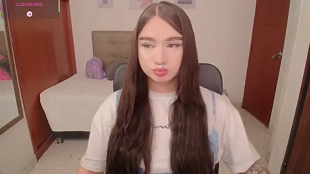 Miley Baker online show from February 2026 01:54:02 PM