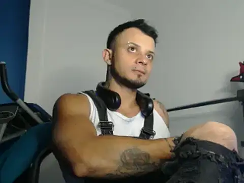 JacobJamess online show from January 2025 03:37:01 AM