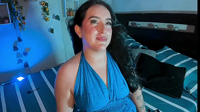 Snapshot of Cherry_jhoana chatting on March 2025 01:42:02 AM Cherry jhoana online show from March 2025 01:42:02 AM