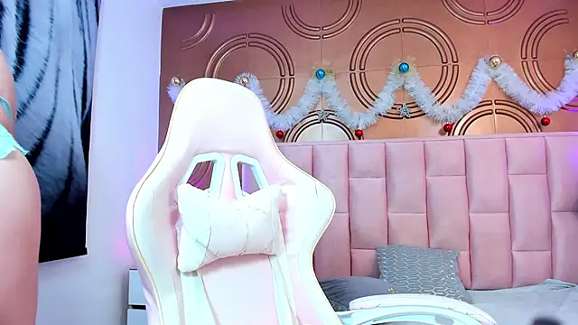 valeriaa19 online show from January 2025 05:28:02 AM