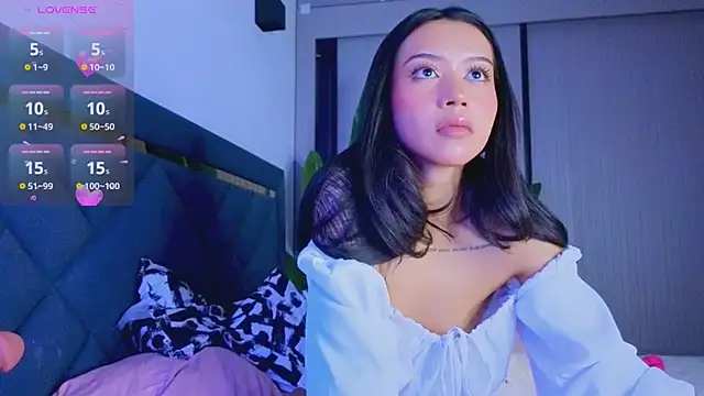 Mia Tin online show from February 2026 04:05:02 PM