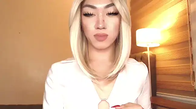 Snapshot of Local_Hoelyx chatting on February 2025 07:33:02 AM Local Hoelyx online show from February 2025 07:33:02 AM