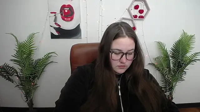 Snapshot of XX_Daniella_XX chatting on April 2026 06:38:02 AM XX Daniella XX online show from April 2026 06:38:02 AM