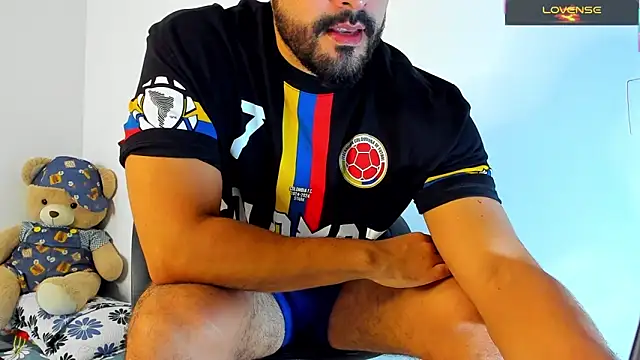 Snapshot of JorsMontero chatting on November 2025 09:37:02 PM JorsMontero online show from November 2025 09:37:02 PM