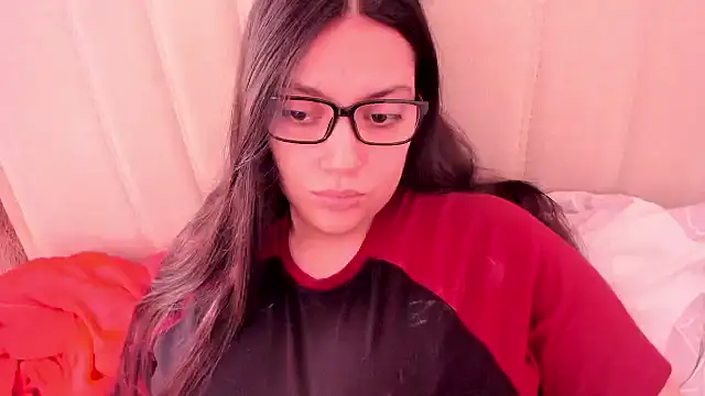 Snapshot of roniewester chatting on January 2026 02:30:01 PM roniewester online show from January 2026 02:30:01 PM