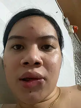 Hebefemme online show from March 2025 01:40:01 PM