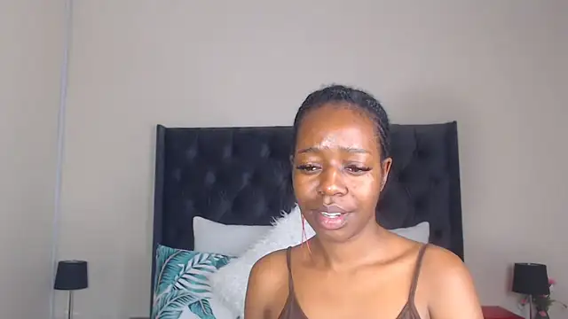 Snapshot of Sexynaughty_Gal chatting on December 2024 08:14:02 PM Sexynaughty Gal online show from December 2024 08:14:02 PM