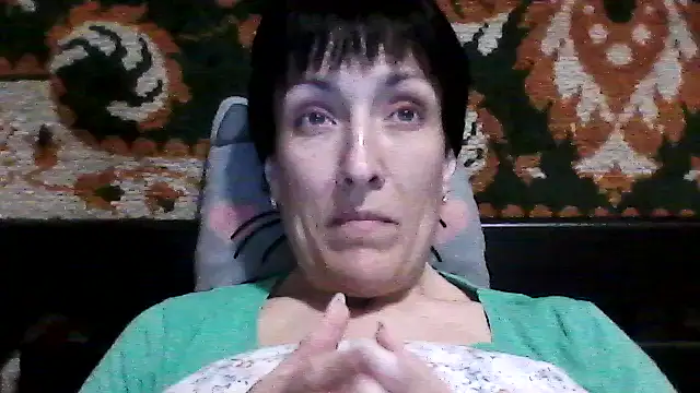 SunnyAmorre online show from April 2026 07:18:02 PM