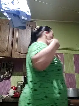 Rini333 online show from March 2026 06:03:01 PM