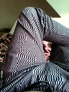 deshimund online show from October 2025 01:19:01 AM