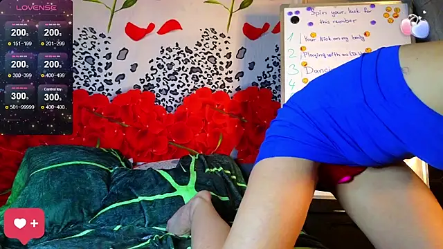 Snapshot of KittyMia chatting on February 2025 08:28:02 PM KittyMia online show from February 2025 08:28:02 PM
