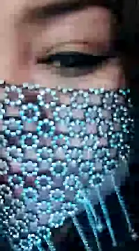 Srishtijain51 online show from December 2024 01:32:02 PM