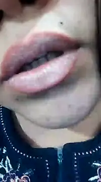 Srishtijain51 online show from January 2025 12:15:01 PM