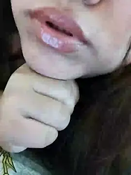 Srishtijain51 online show from February 2025 02:45:02 PM