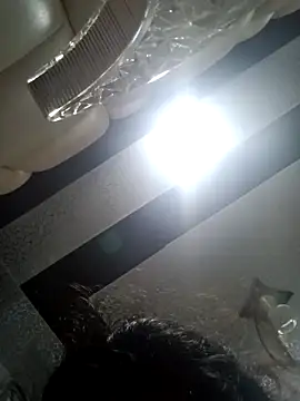 Srishtijain51 online show from September 2025 09:53:02 AM