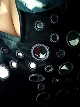 Srishtijain51 online show from February 2026 09:46:02 AM