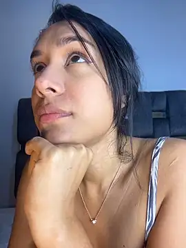 PilarJones  online show from May 2026 06:09:01 PM