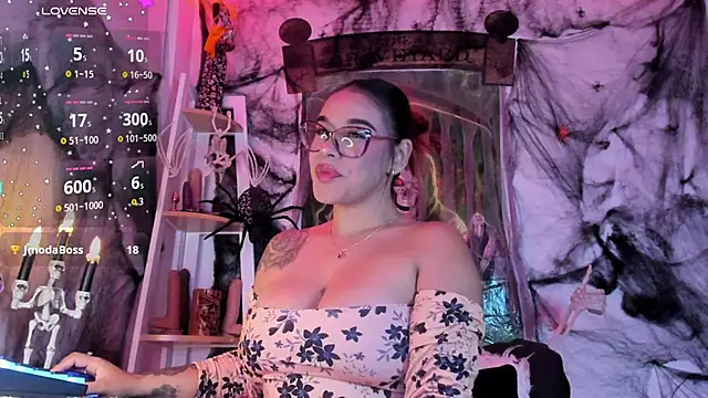 Snapshot of andrea_lopezz_ chatting on October 2025 12:55:02 AM andrea lopezz online show from October 2025 12:55:02 AM
