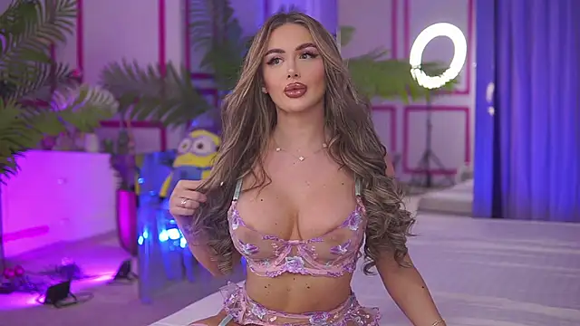 AshleySinn online show from January 2025 05:37:01 PM