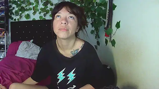 fresa caliente online show from December 2024 06:50:01 PM