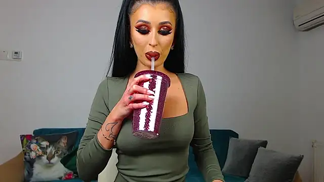 SaraDaisy online show from February 2025 08:18:01 PM