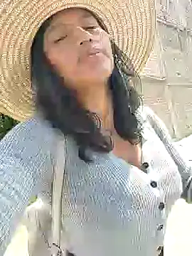 sexi noemi online show from February 2025 03:27:01 PM