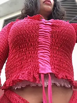 sexi noemi online show from October 2025 02:58:02 PM