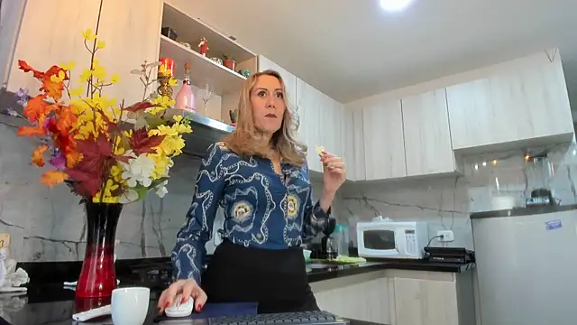 ashleymilf 1 online show from November 2025 04:17:01 PM