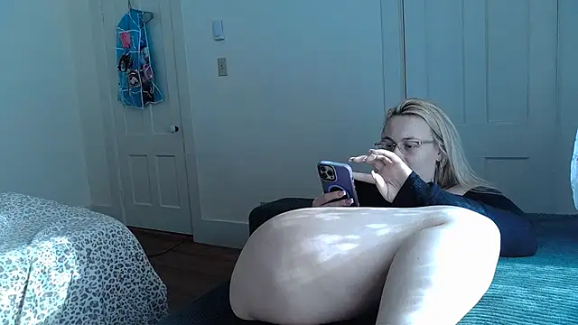 ashleyblaydex online show from February 2026 07:28:02 PM