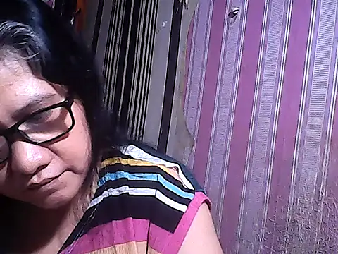 sweetsosie18 online show from November 2025 07:00:02 AM