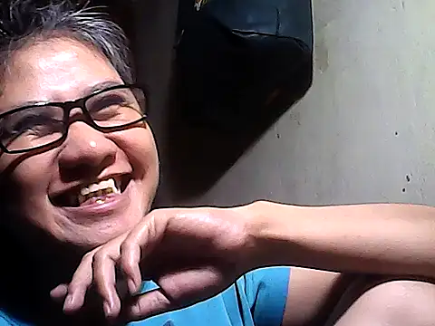 sweetsosie18 online show from December 2025 05:36:02 AM