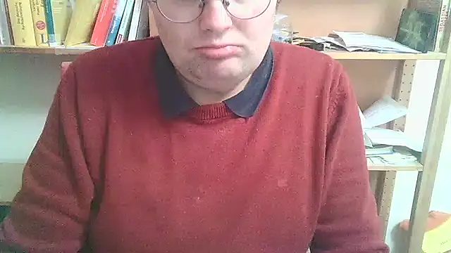 Snapshot of makau1 chatting on November 2025 09:03:02 PM makau1 online show from November 2025 09:03:02 PM