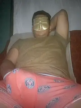 Efrain2090 online show from December 2025 10:24:02 AM