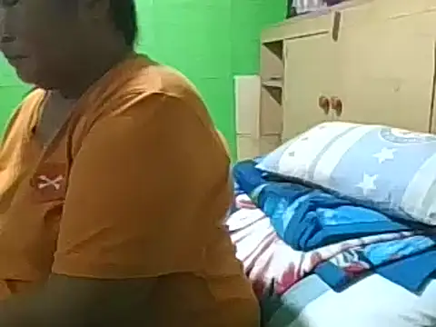 Snapshot of pinay_wild_mature chatting on February 2025 10:41:01 AM pinay wild mature online show from February 2025 10:41:01 AM