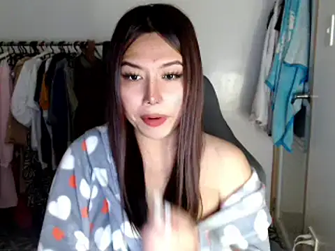 urqueendominant online show from February 2025 03:53:01 AM